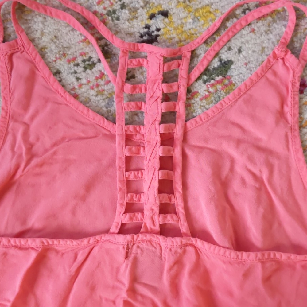 Tanktop - Picture 3 of 4